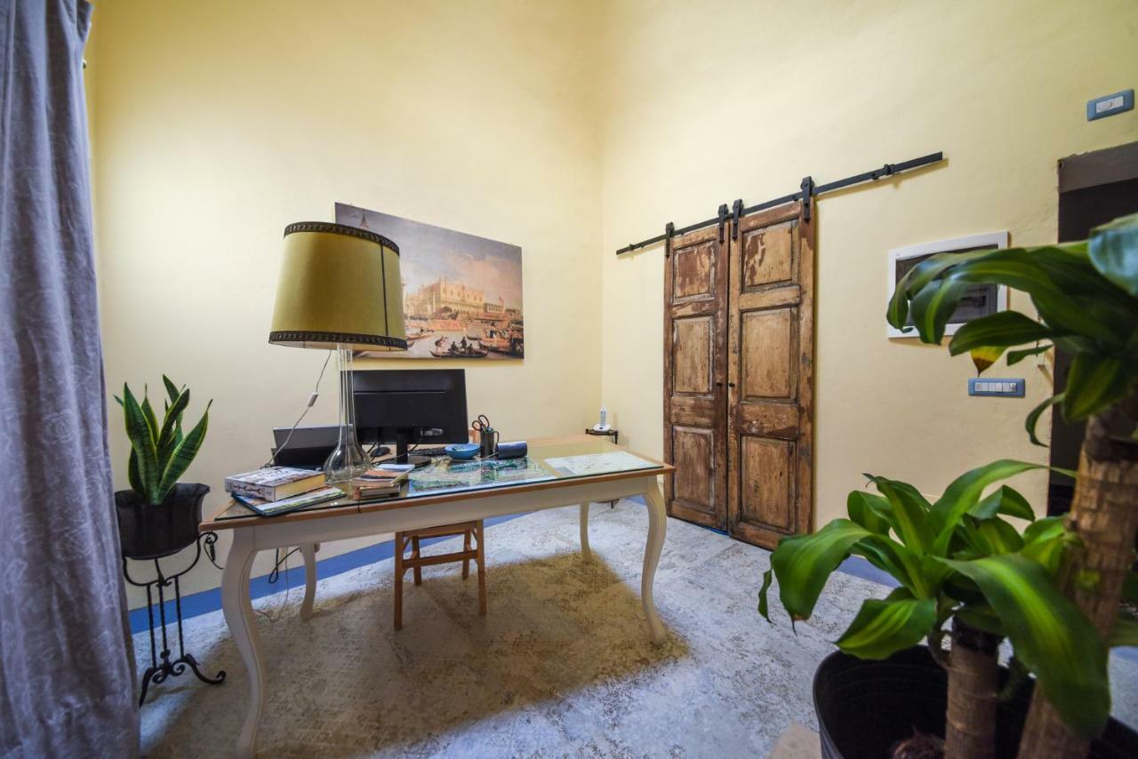 Il Sogno Di Annalisa Suite Volterra Exteriör bild