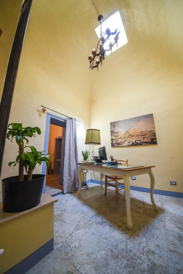 Il Sogno Di Annalisa Suite Volterra Exteriör bild
